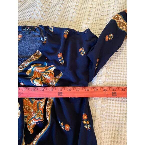 Gigio Faux Wrap Blouse Size Small Navy w/ Flowers longer Back Boho Peasant Look - Picture 10 of 11